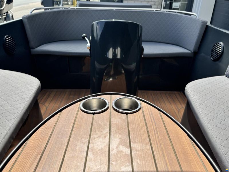 570 Tender