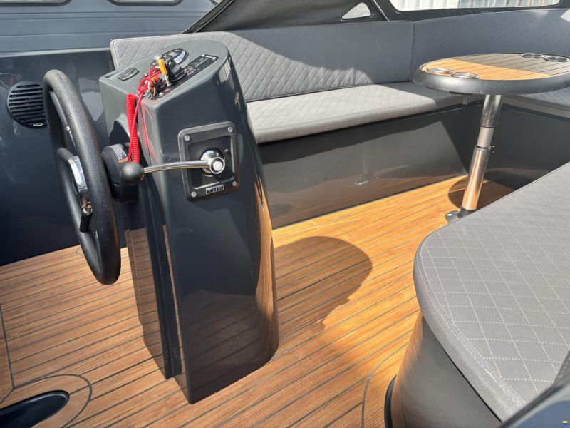 570 Tender