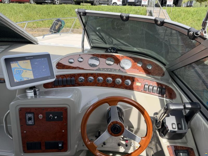 Maxum SCR 3000
