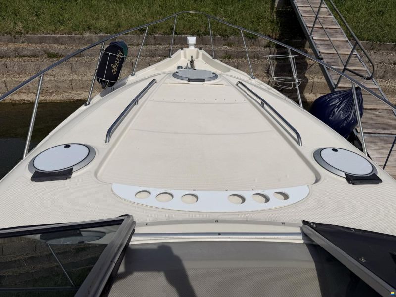 Maxum SCR 3000