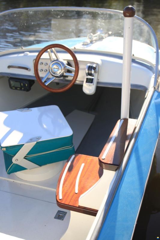 Spiboot Super V Taifun