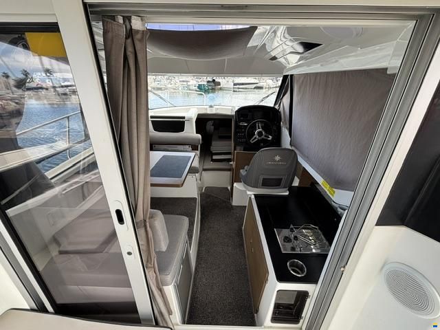 Jeanneau Merry Fisher 795