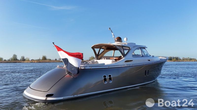Zeelander Z44