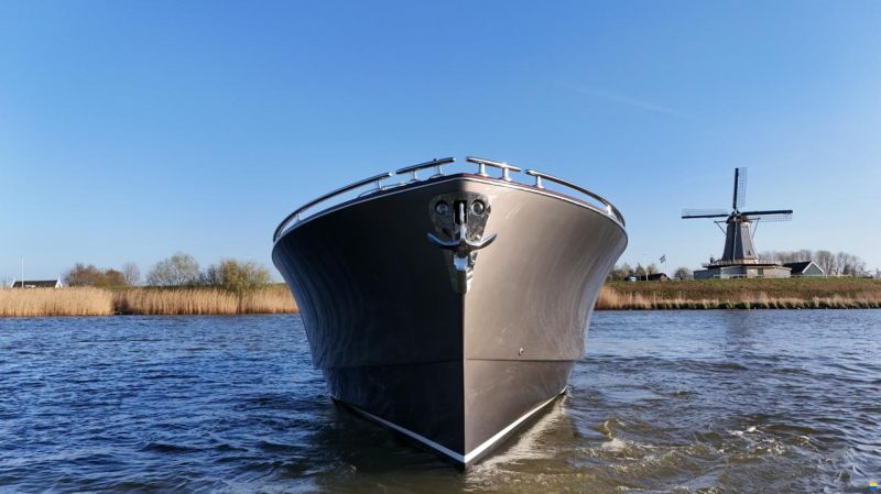 Zeelander Z44