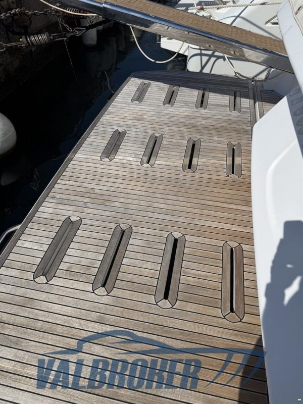 Azimut Atlantis 45