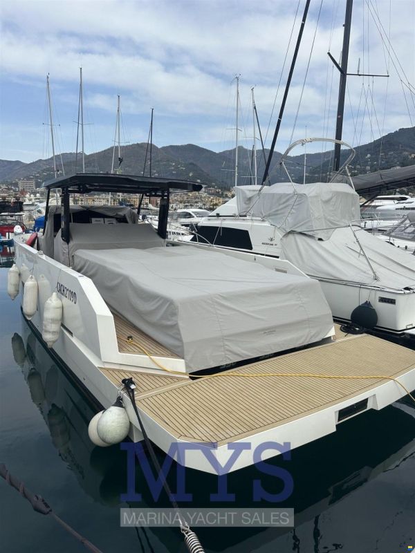 De Antonio D42 Open