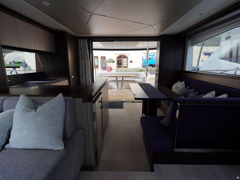 Sunseeker Manhattan 68