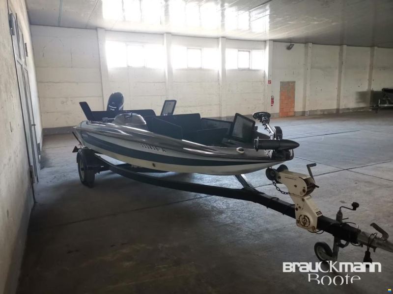 Stratos Boats 355 V