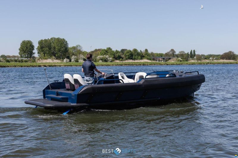 Stormer marine Tender R75