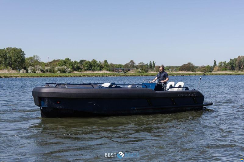 Stormer marine Tender R75
