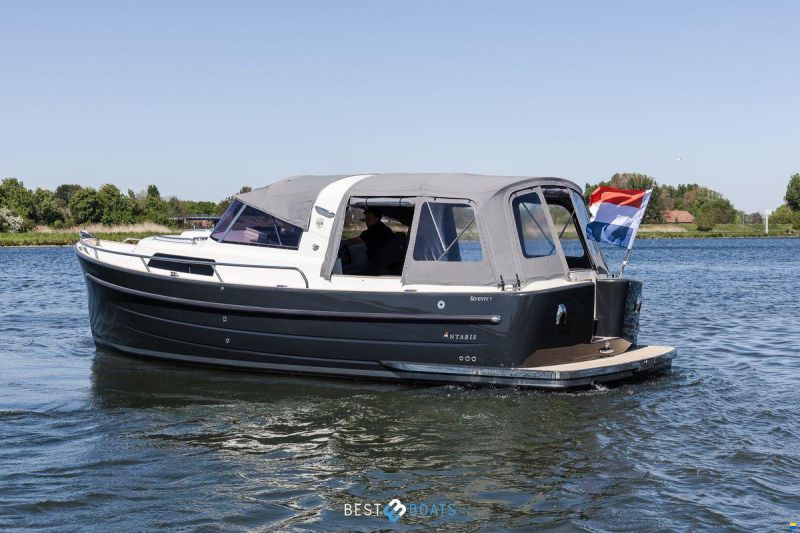 Antaris Seventy7 Cabin