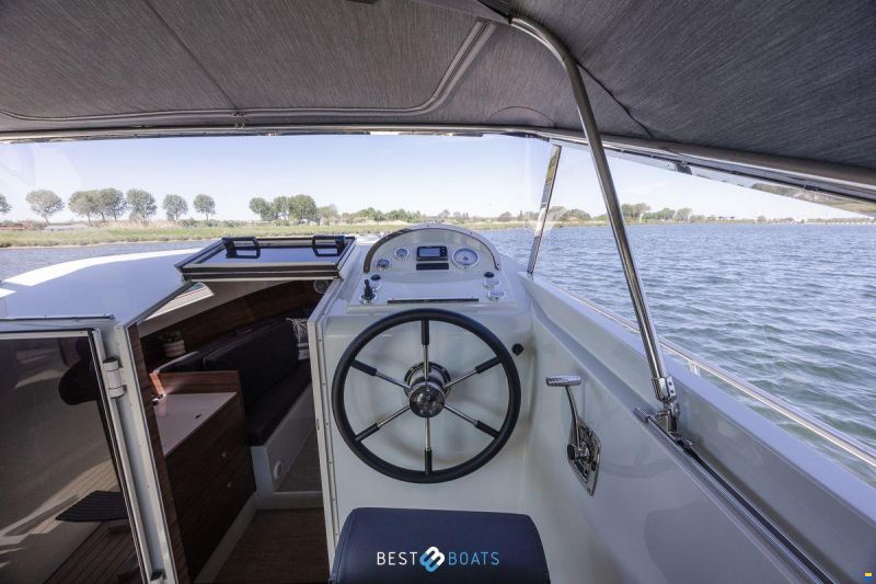 Antaris Seventy7 Cabin