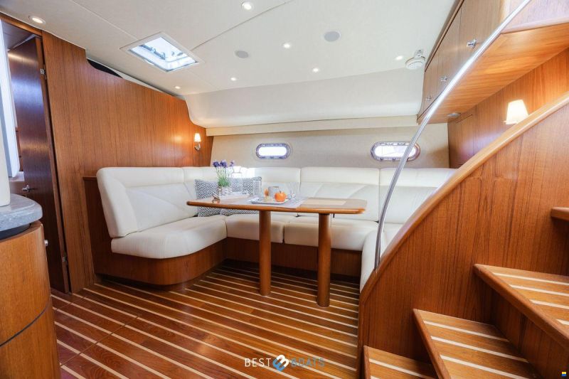 Tiara 4300 Sovran