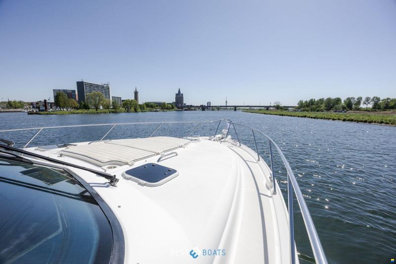 Tiara 4300 Sovran
