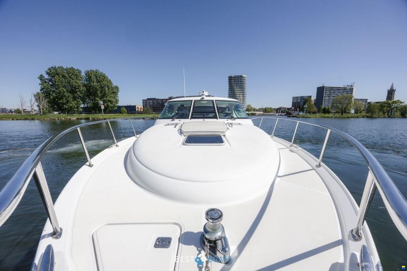 Tiara 4300 Sovran