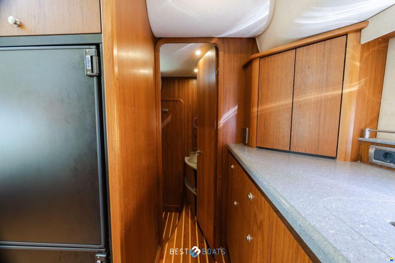 Tiara 4300 Sovran