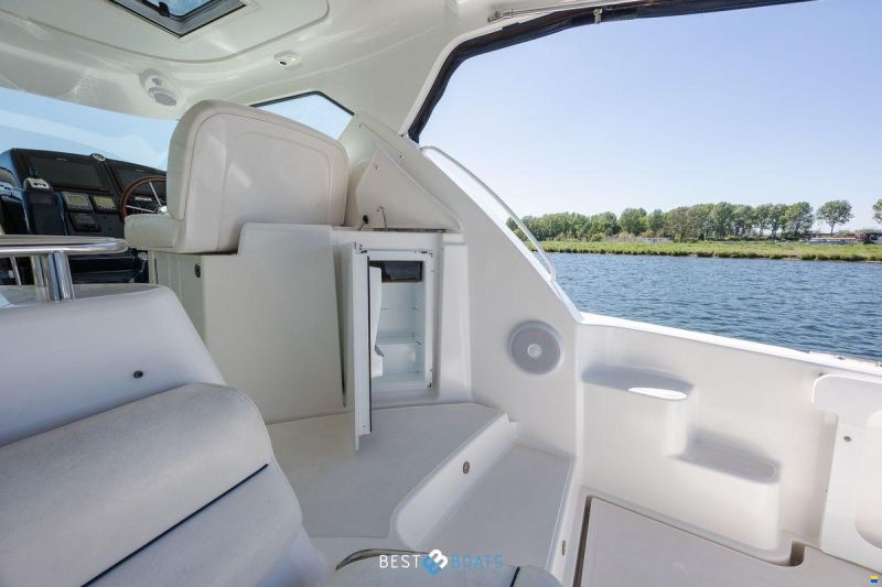 Tiara 4300 Sovran