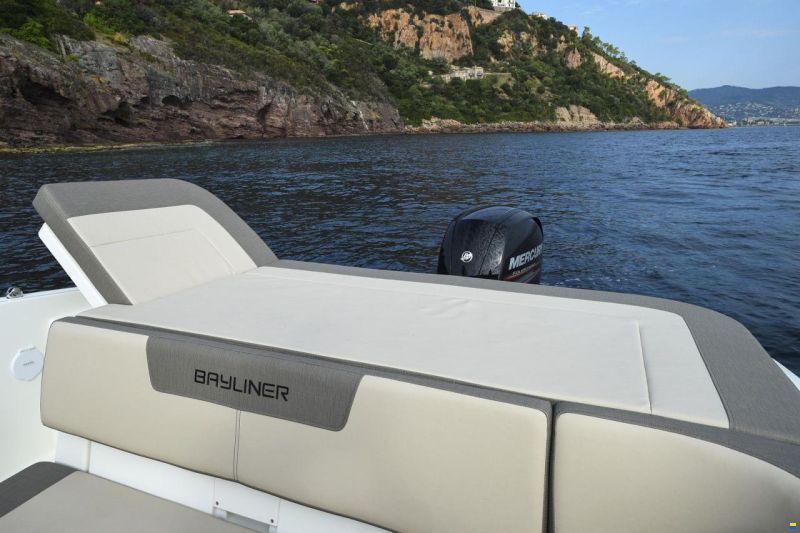 Bayliner VR5 Cuddy med F150 Mercury-EFI