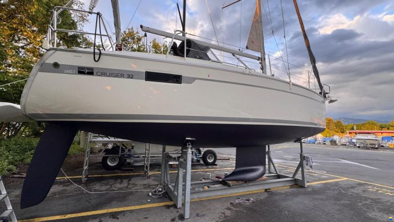 Bavaria Cruiser 32