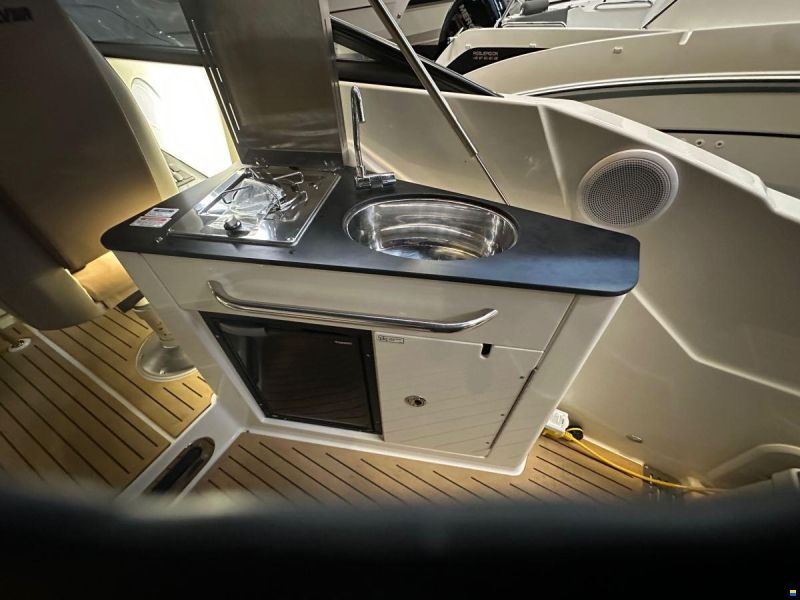 Quicksilver 805 Cruiser
