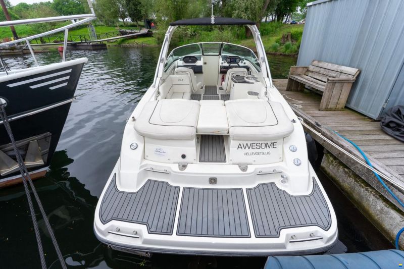 Sea Ray 270 slx
