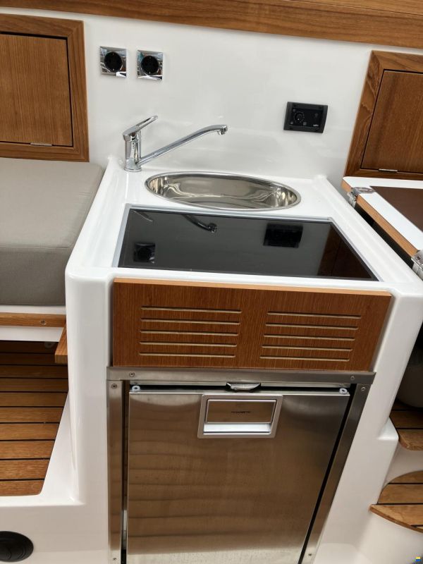 Aquador 24 HT