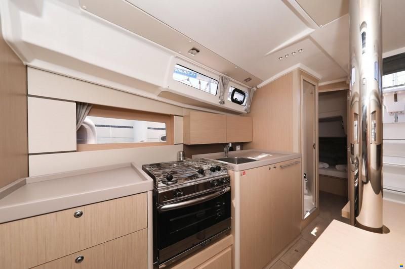 Beneteau Oceanis 35.1