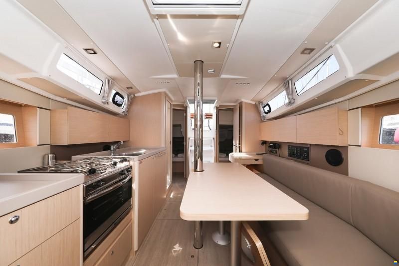 Beneteau Oceanis 35.1