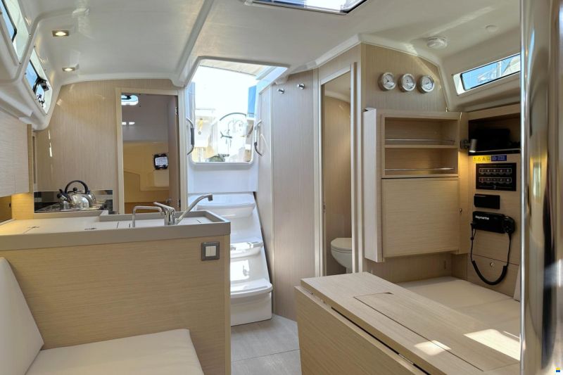 Beneteau Oceanis 34.1