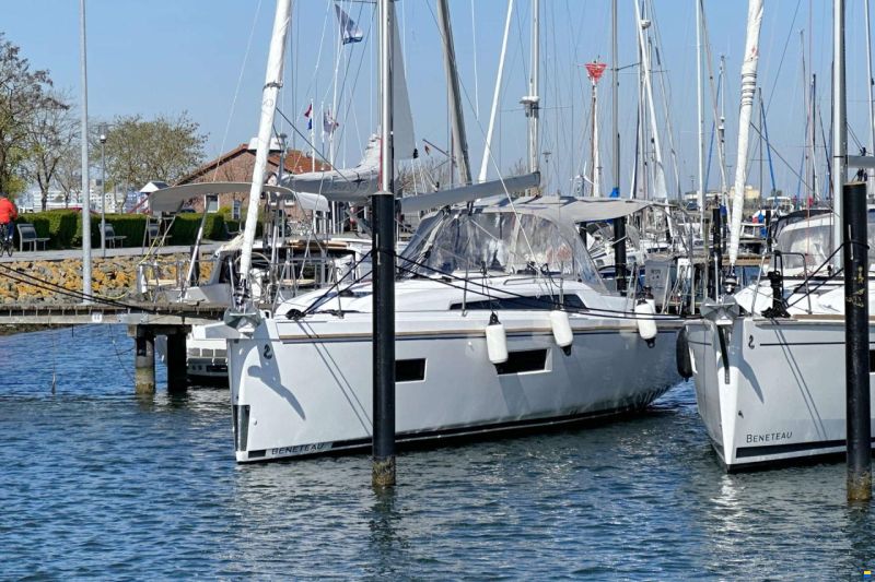 Beneteau Oceanis 34.1