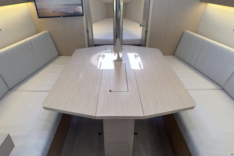 Beneteau Oceanis 34.1