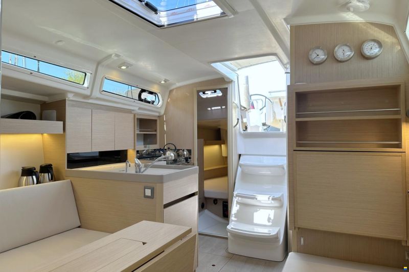 Beneteau Oceanis 34.1