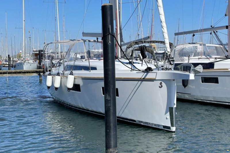 Beneteau Oceanis 34.1