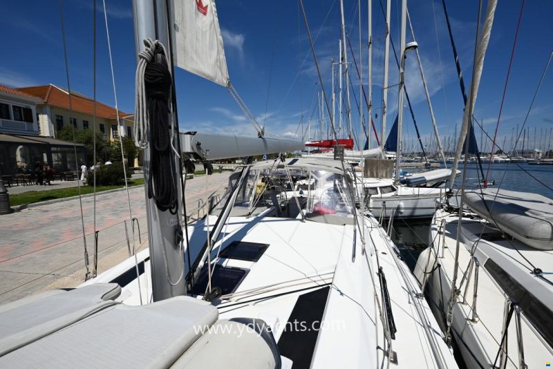 Beneteau Oceanis 46.1