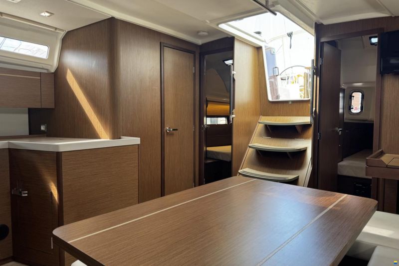 Beneteau Oceanis 40.1