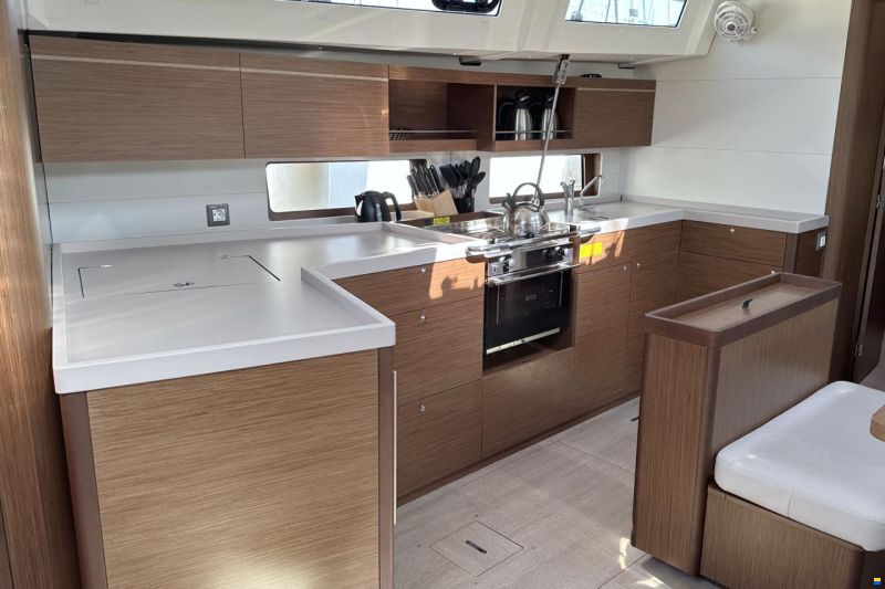 Beneteau Oceanis 46.1