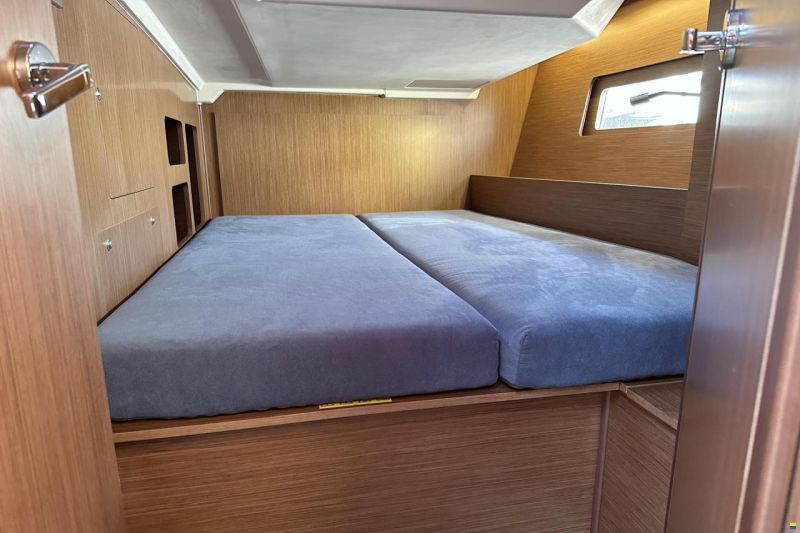 Beneteau Oceanis 46.1