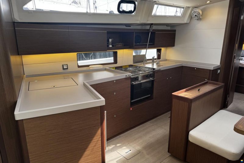 Beneteau Oceanis 46.1