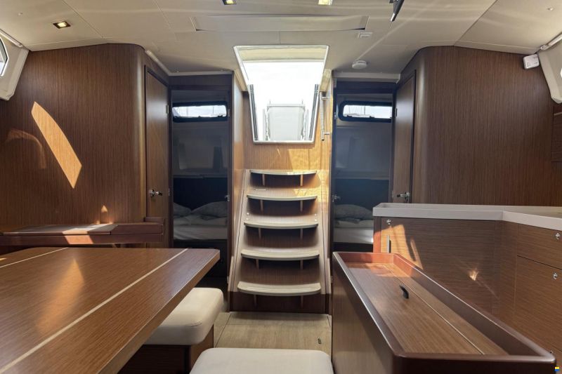 Beneteau Oceanis 46.1