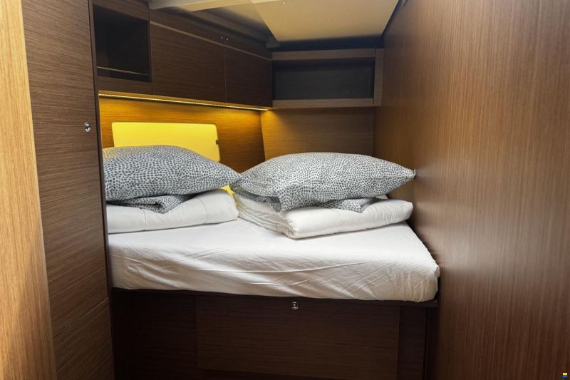Beneteau Oceanis 46.1