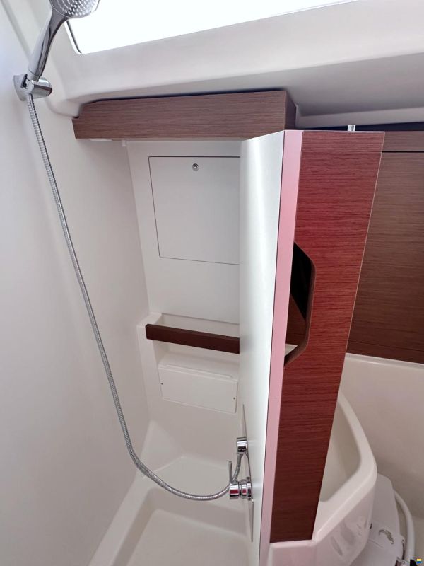 Beneteau Oceanis 51.1