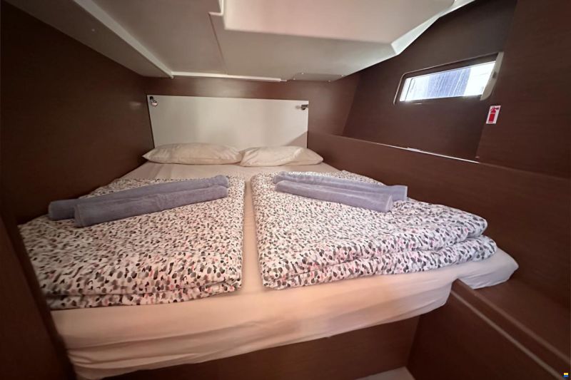 Beneteau Oceanis 51.1