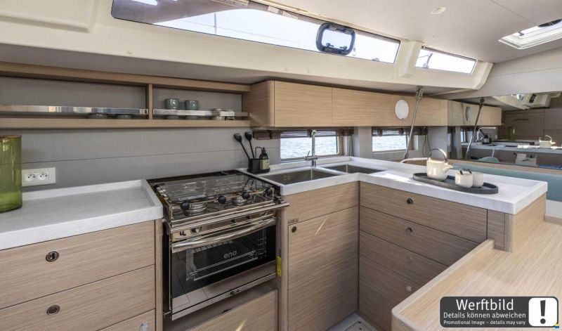 Beneteau Oceanis 52