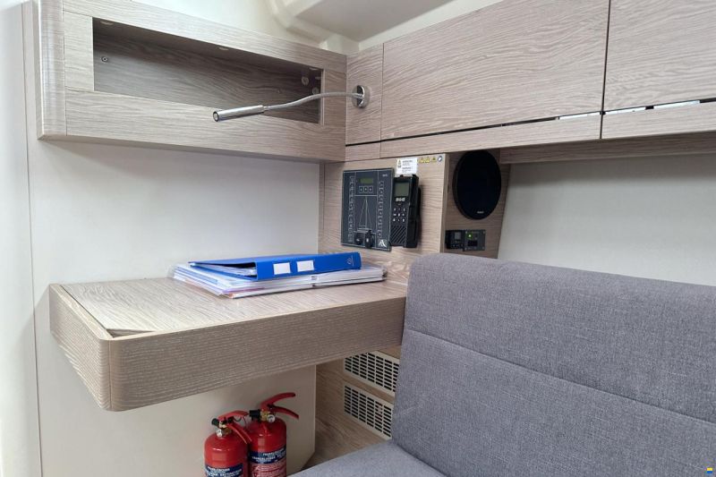 Hanse 348