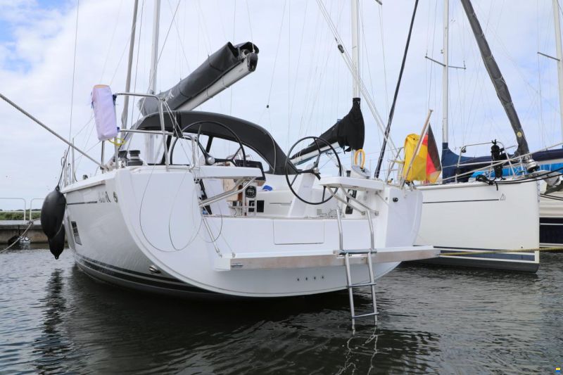 Hanse 418