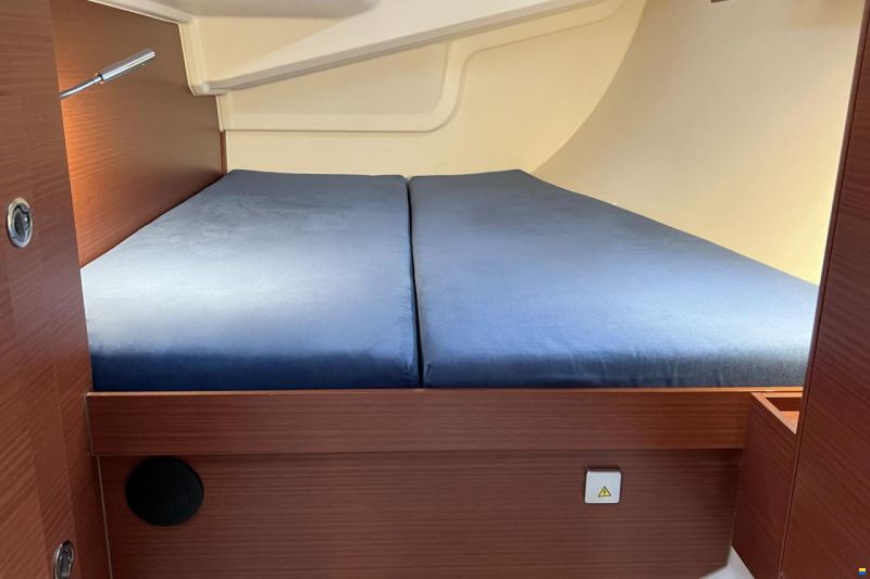 Hanse 418