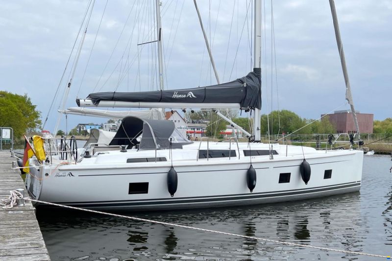 Hanse 418
