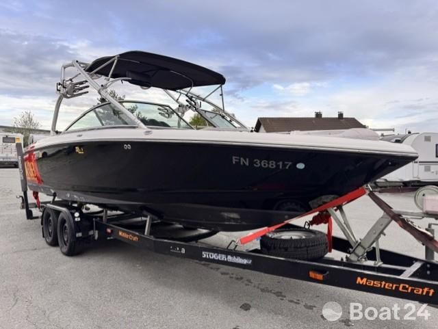 MasterCraft X30 Wakeboard Motorboot  und 630 Std.