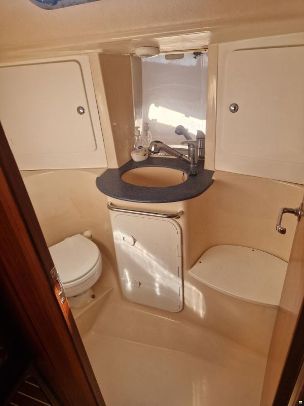 Bavaria 40
