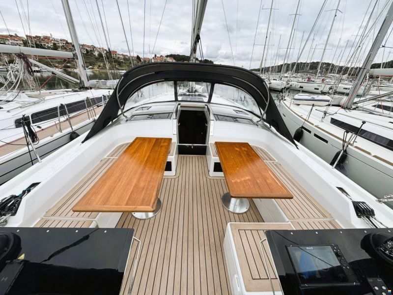 Hanse 460